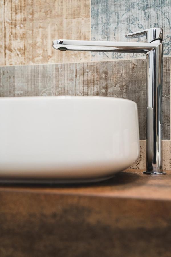 콘베르사노 Olea Relais B&B 외부 사진