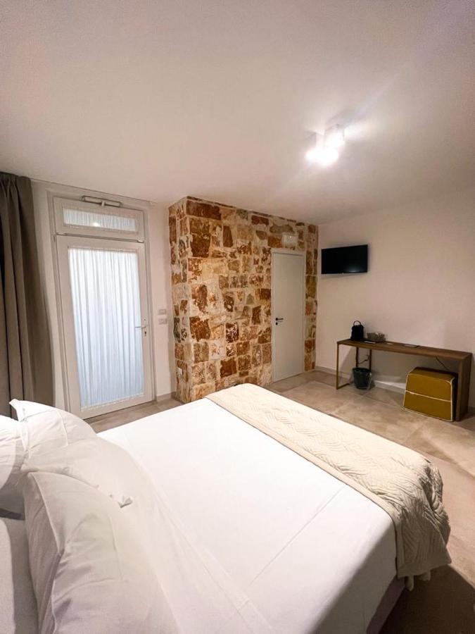 콘베르사노 Olea Relais B&B 외부 사진